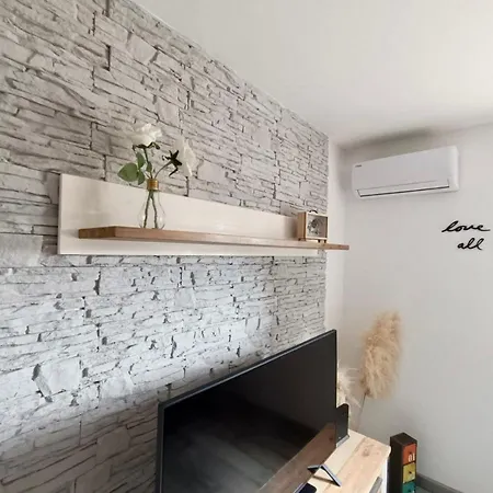 Modern Cave Apartment *