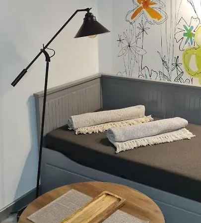 Modern Cave Спліт