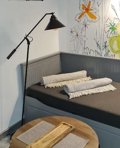 Modern Cave Спліт